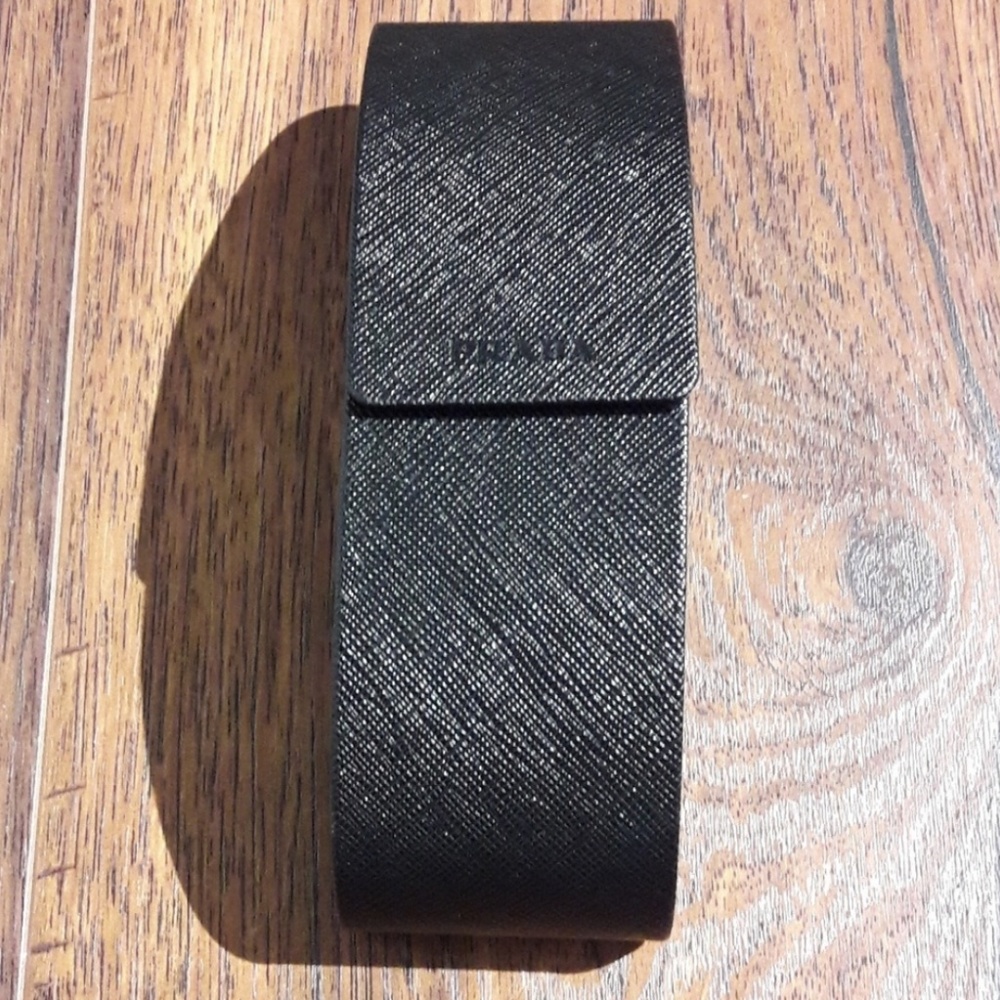 Prada Case
